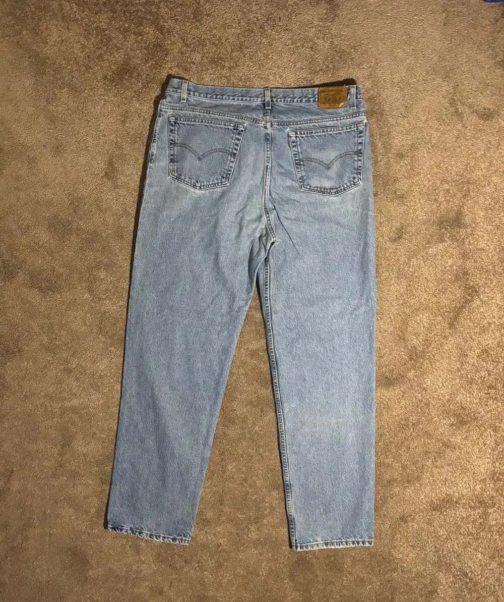 Vintage Levi’s 540 Denim Jeans Mens 42x34 Light Wash Straight Leg USA Brown Tab